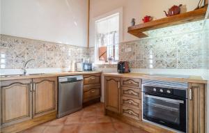 Kuchnia lub aneks kuchenny w obiekcie Lovely Home In Periana