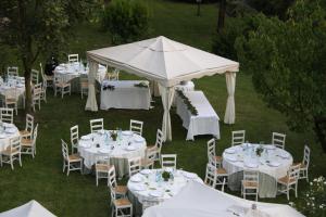 A garden outside Villa Belfiore