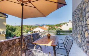 Balkón nebo terasa v ubytování Cozy Apartment In Porozina With Wifi