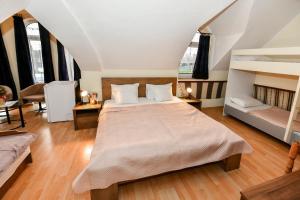 Gallery image of Lagúna Panzio Szántód in Szántód