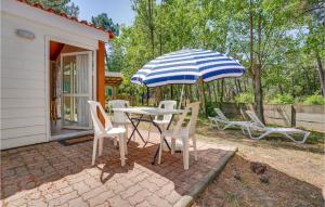 Vonkajšia záhrada v ubytovaní Lovely Home In La Faute-Sur-Mer