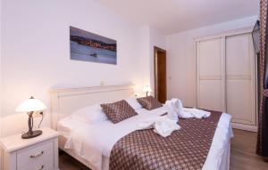 Posteľ alebo postele v izbe v ubytovaní 3 Bedroom Nice Home In Orebic
