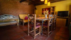 TV a/nebo společenská místnost v ubytování Canu Loft