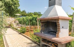 Zahrada ubytování Holiday Home Imotski With Outdoor Swimming Pool 320
