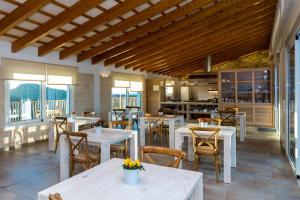 Reštaurácia alebo iné gastronomické zariadenie v ubytovaní Agroturismo Son Vives Menorca - Adults Only