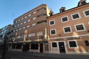 The building in which a vendégházakat is located