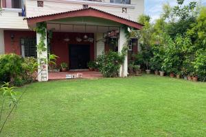 Imagen de la galería de Villa with tropical garden, en Chandīgarh 41 fotos más