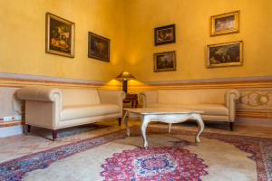 Posedenie v ubytovaní Palazzo Viceconte