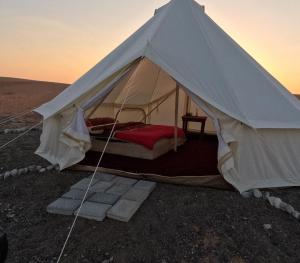 Příroda nedaleko luxury tent