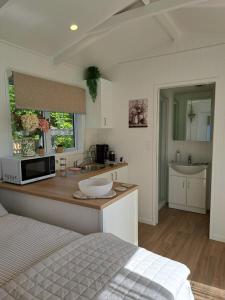 Köök või kööginurk majutusasutuses Spring Cottage