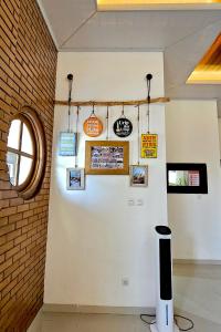 Certifikát, hodnocení, plakát nebo jiný dokument vystavený v ubytování Omah Tabon Jogja - Close to Malioboro