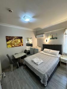 Postel nebo postele na pokoji v ubytování Bade Boutique Hotel Kadıköy