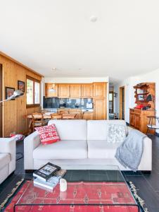 Nhà bếp/bếp nhỏ tại Apt Veysonnaz avec terrasse et vue imprenable