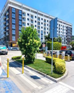 El edificio en el que está el departamento