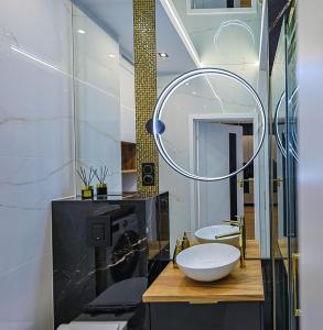 Ένα μπάνιο στο GOLD Apartment Uniejów +38 φωτογραφίες
