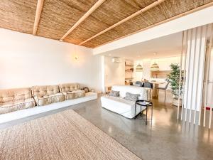 Χώρος καθιστικού στο Atelier 321- Porto- Praia- Rio- Terraço