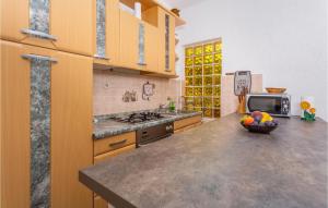 Galeriebild der Unterkunft Awesome Apartment In Malinska With Wifi in Malinska