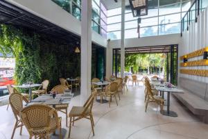 Restaurace v ubytování Navinda Krabi
