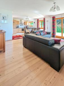 Posezení v ubytování Paisible apt cheminée, terrasse, jardin, vue époustouflante