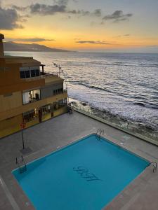 Swimmingpoolen hos eller tæt på LolaZen LasCanteras