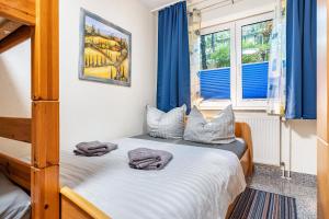 Katil atau katil-katil dalam bilik di Haus Hügel - Wohnung 2