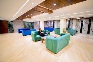 Ruang duduk di The Olive Hotel Srinagar