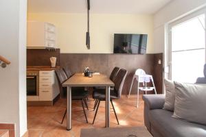 Η κουζίνα ή μικρή κουζίνα στο Duenentraum-II