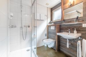 Koupelna v ubytování Hotel Kaiserstuhl