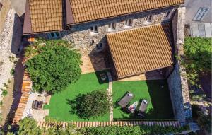 an overhead view of a large yard with trees at Awesome Home In Novi Vinodolski in Novi Vinodolski