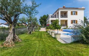 Πισίνα στο ή κοντά στο Villa Terrarossa Kastelir +52 φωτογραφίες