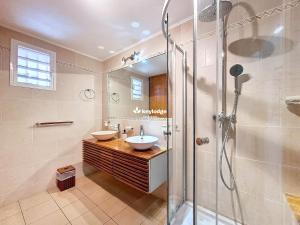 Billede fra billedgalleriet på Casa Marine - F3 80m2 avec Jacuzzi - Saint-Paul i Saint-Paul