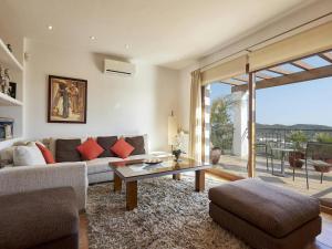 Galeriebild der Unterkunft Villa in San Carlos with Jacuzzi & Stunning Views in Sant Carles de Peralta