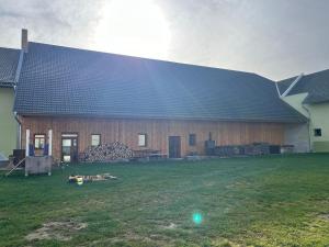 Budova, v ktorej sa dovolenkový dom nachádza