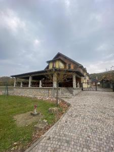 Budova, kde se bed and breakfast nachází