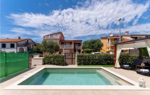 Bazén v ubytování Apartment Boutique nebo v jeho okolí