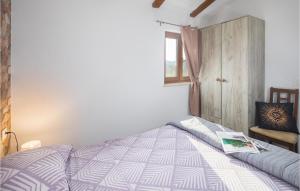 Zdjęcie z galerii obiektu Awesome Home In Rovinj With Kitchen w Rovinj