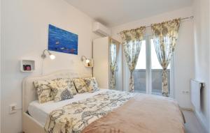 Posteľ alebo postele v izbe v ubytovaní Lovely Home In Split With Jacuzzi + 37 fotografií