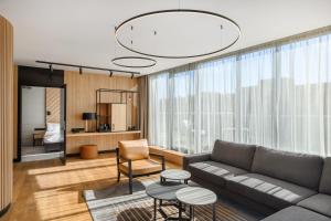 Kuchyňa alebo kuchynka v ubytovaní Art Hotel Szeged
