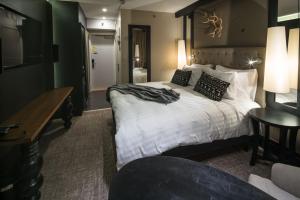 Postel nebo postele na pokoji v ubytování Lapland Hotels Oulu