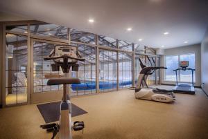 Fitnesscenter och/eller fitnessfaciliteter på Sun & Ski Inn and Suites