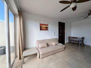 Χώρος καθιστικού στο Newly Listed Penthouse in Msida