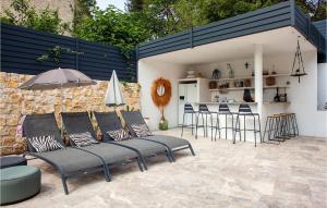Αίθριο ή υπαίθριος χώρος στο Cozy Home In Gémenos With Wifi