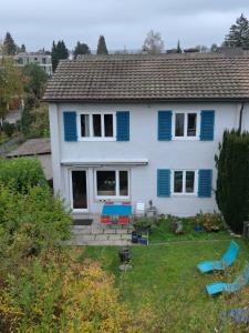 A garden outside Single Room In Very Quiet & Cosy House With Garden