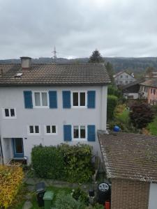 The building in which the homestay is located