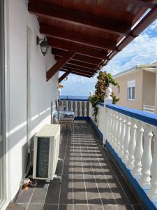 A balcony or terrace at Nikos Studios Meltemi Family Suite Penthouse