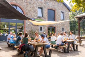 Hosté ubytování Auberge de Jeunesse de La Roche - Champlon