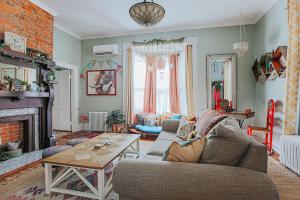 Fotografie z fotogalerie ubytování The Bohemian Suite v destinaci Staunton