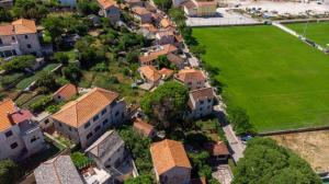 Letecký snímek ubytování Apartments Brane