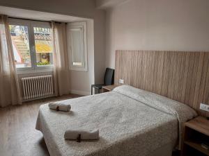 Postel nebo postele na pokoji v ubytování Can Setmanes by CozyCatalonia