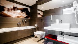 Kúpeľňa v ubytovaní Q Hotel Plus Kraków